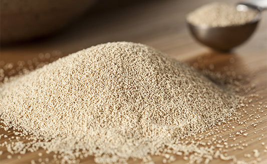 خميرة مجففة طبيعية