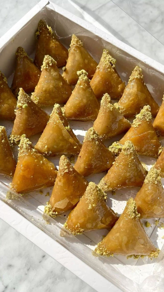 بريوات باللوز (ديال دار)